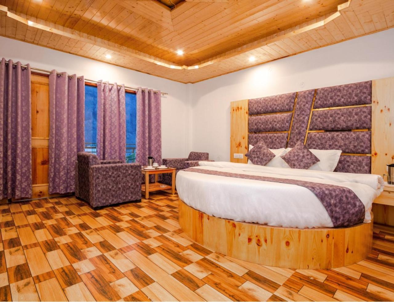 Hotel O Tp Suites Nové Dillí Exteriér fotografie